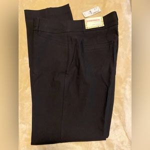 NWT Pennington’s In Every Story Black Straight Leg Dress Pants Size 16